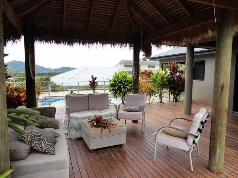 17 Kawana Street, Caravonica QLD 4878