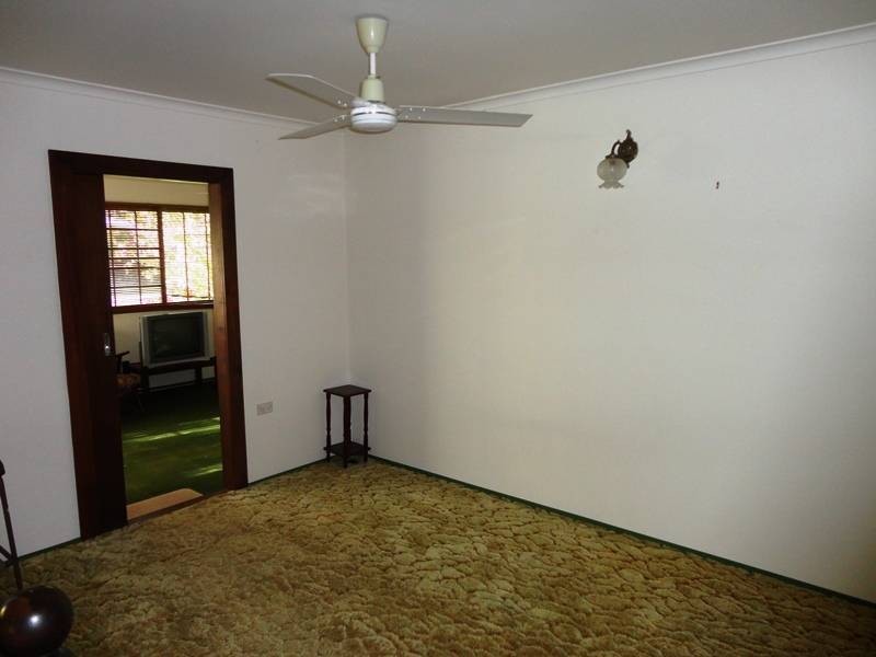 27 Buzacott Street, Gordonvale QLD 4865