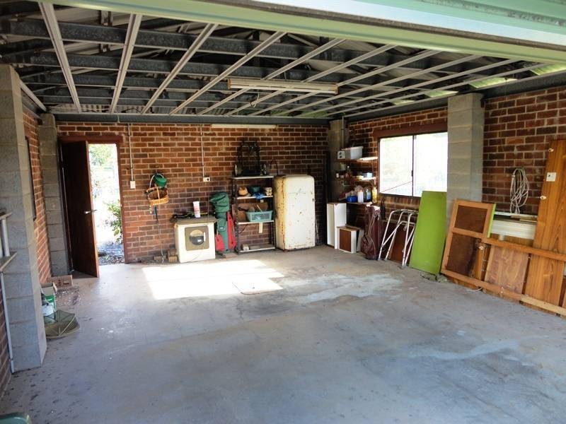 27 Buzacott Street, Gordonvale QLD 4865