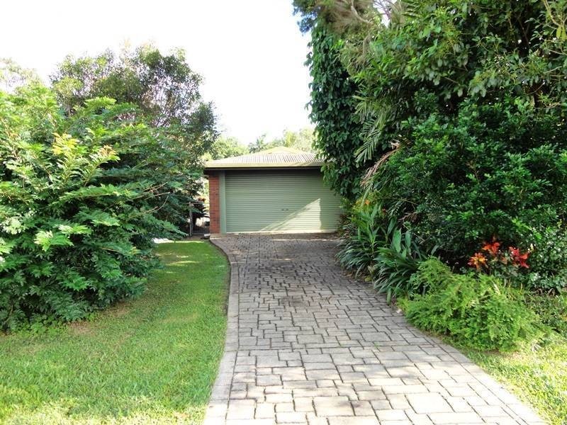 27 Buzacott Street, Gordonvale QLD 4865