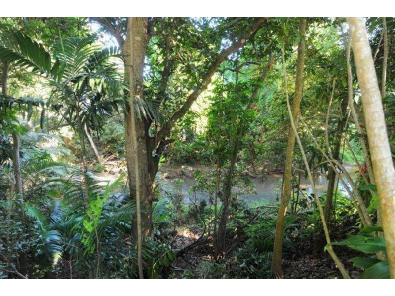 71663 Bruce Highway, Edmonton QLD 4869