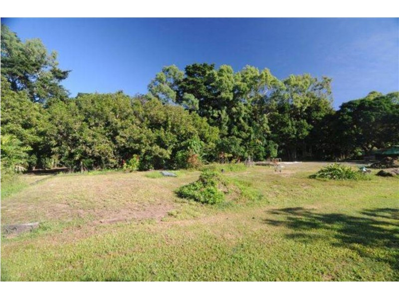 71663 Bruce Highway, Edmonton QLD 4869