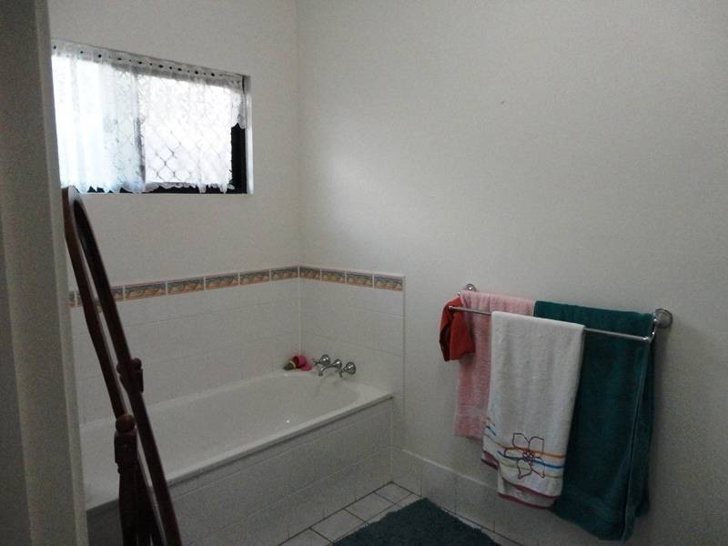 40 West Parkridge Drive, Brinsmead QLD 4870