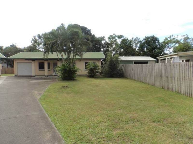 4 Pandora Close, Bentley Park QLD 4869