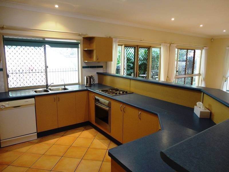 10 Staten Close, Mount Sheridan QLD 4868