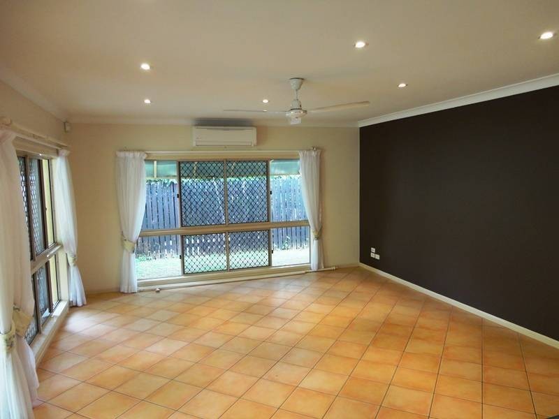 10 Staten Close, Mount Sheridan QLD 4868