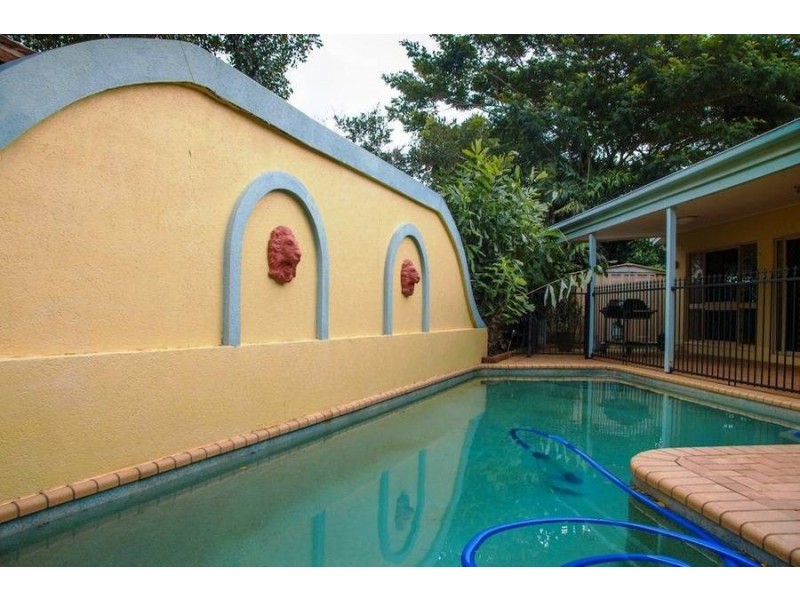 10 Staten Close, Mount Sheridan QLD 4868