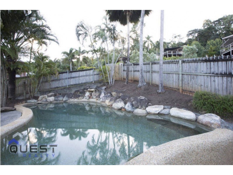 1 Darkin Close, Smithfield QLD 4878