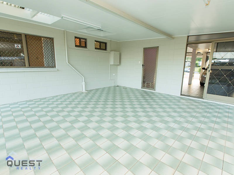 6 Lola Close, Woree QLD 4868