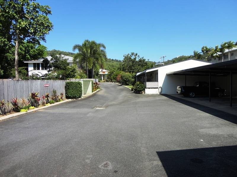 7/36-38 Old Smithfield Rd, Freshwater QLD 4870