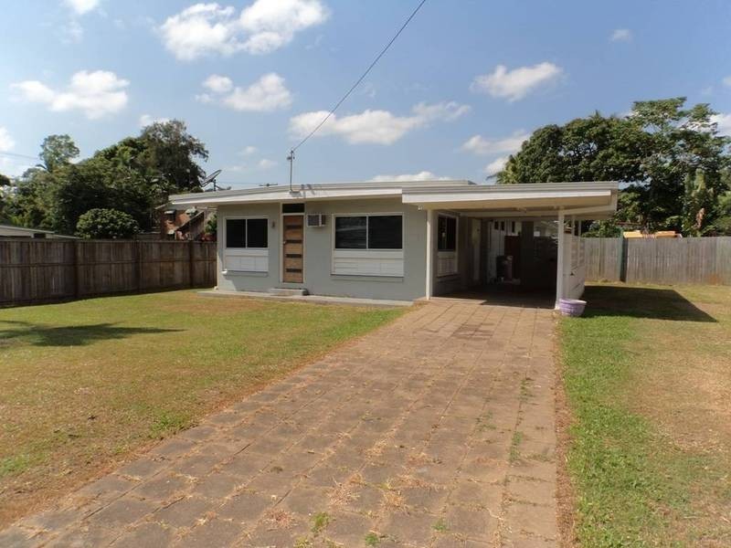 1 & 2/1  Perkins Street, Manoora QLD 4870