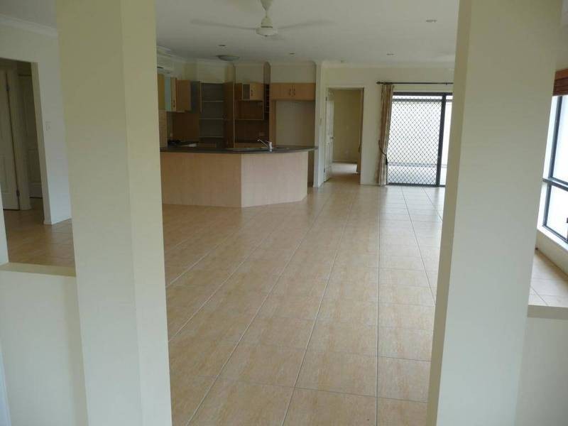 20 Chesterfield Close, Brinsmead QLD 4870