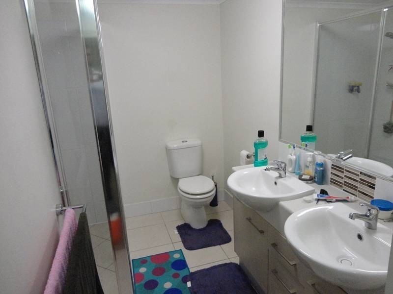 2/2 Cannon Street, Manunda QLD 4870