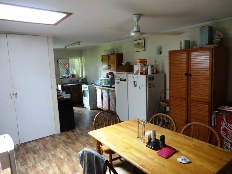 24 Mahogany Street, Manoora QLD 4870