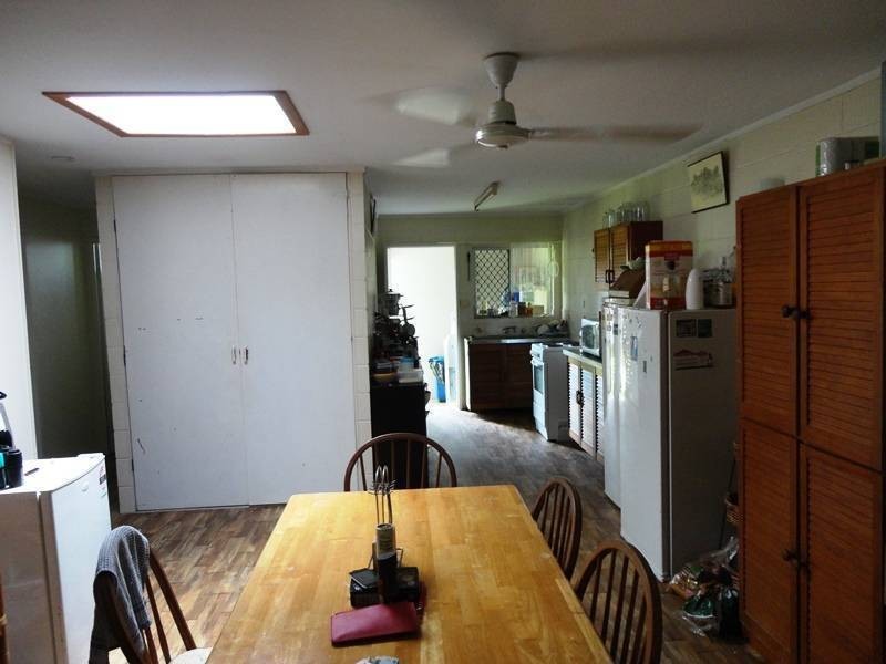 24 Mahogany Street, Manoora QLD 4870