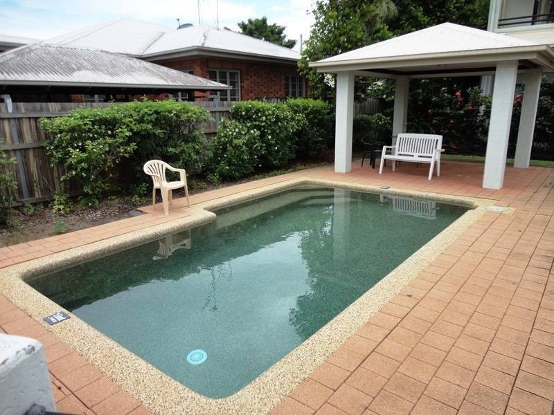 6/157 Martyn St, Manunda QLD 4870