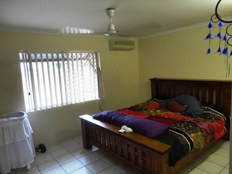 1/33 Angela Street, Woree QLD 4868