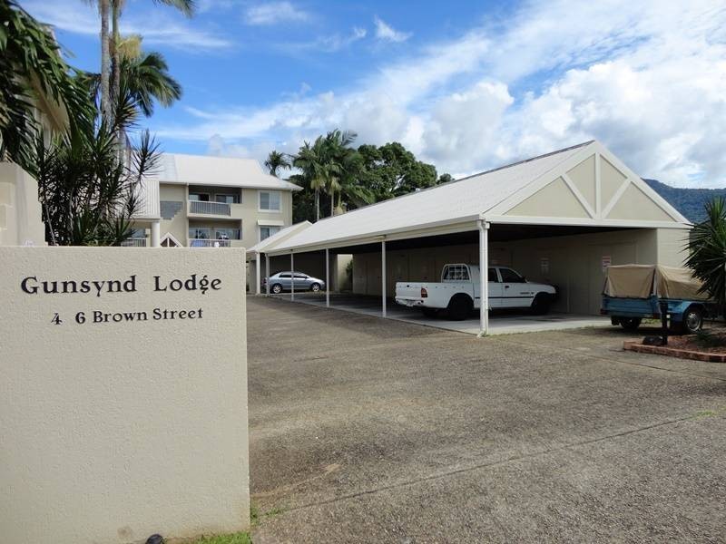 3/4 Brown Street, Woree QLD 4868