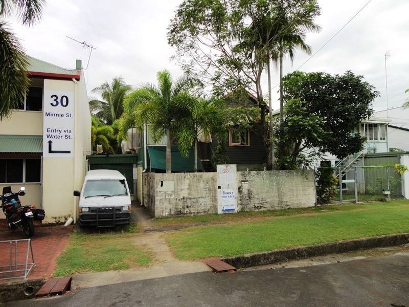 28 Minnie Street, Cairns QLD 4870