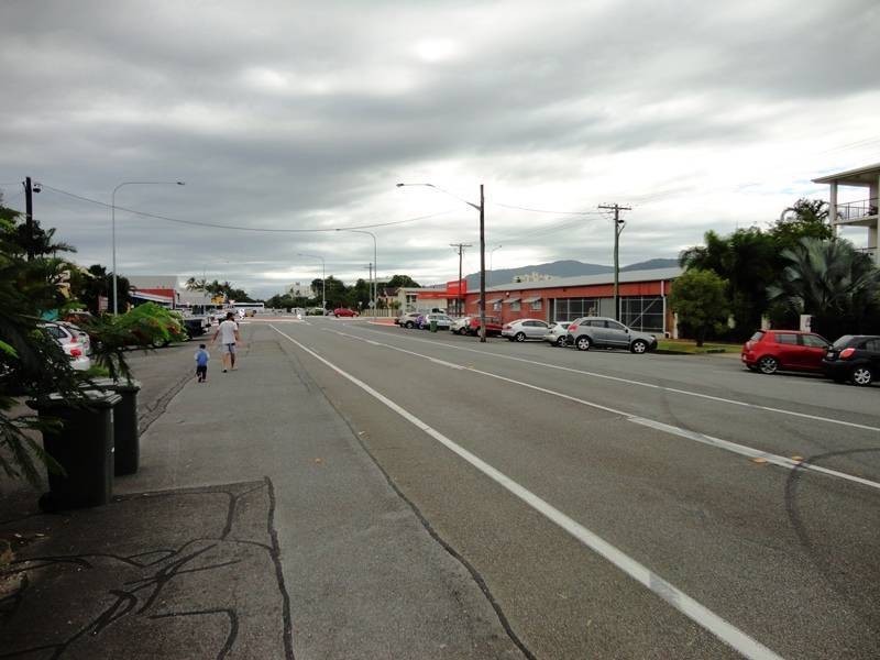 28 Minnie Street, Cairns QLD 4870