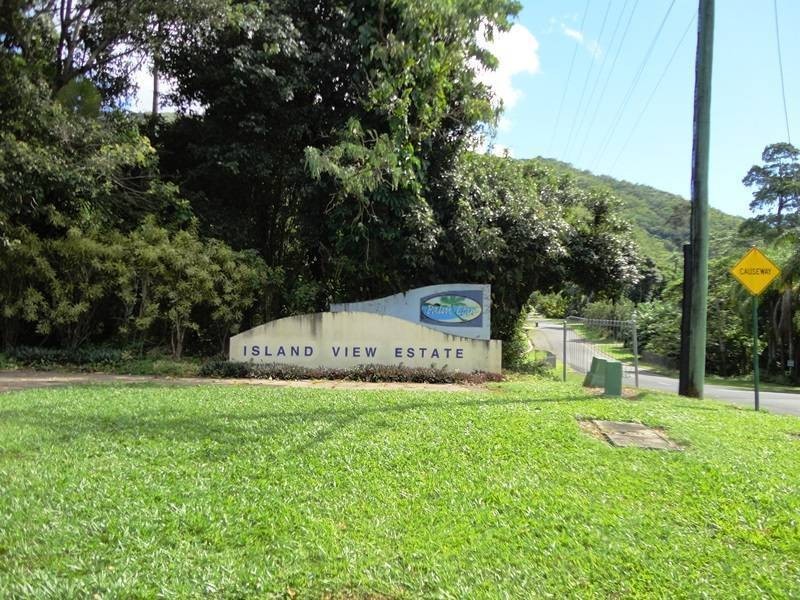 20 Savannah Street, Palm Cove QLD 4879