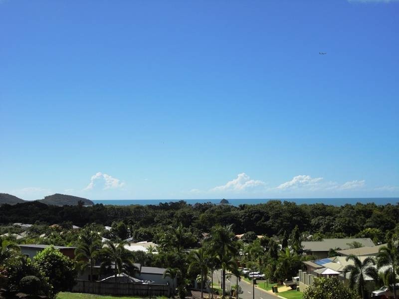 20 Savannah Street, Palm Cove QLD 4879