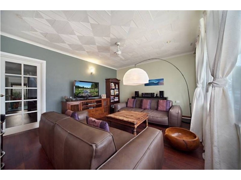 2 Choules Pl, Myaree WA 6154