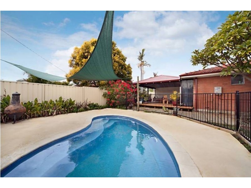 2 Choules Pl, Myaree WA 6154