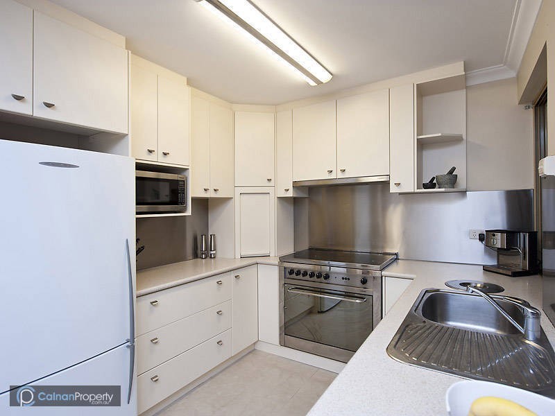 10b Fourth Ave, Applecross WA 6153