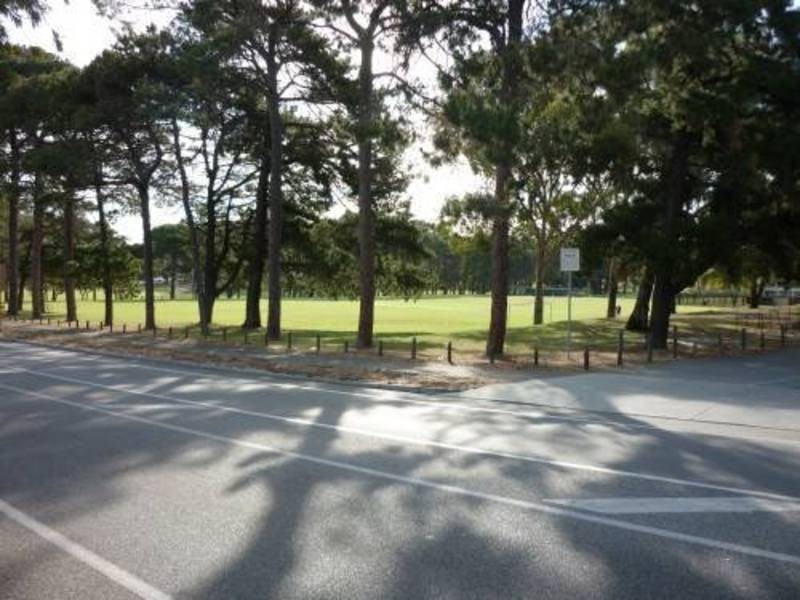 102 Kent St, East Victoria Park WA 6101