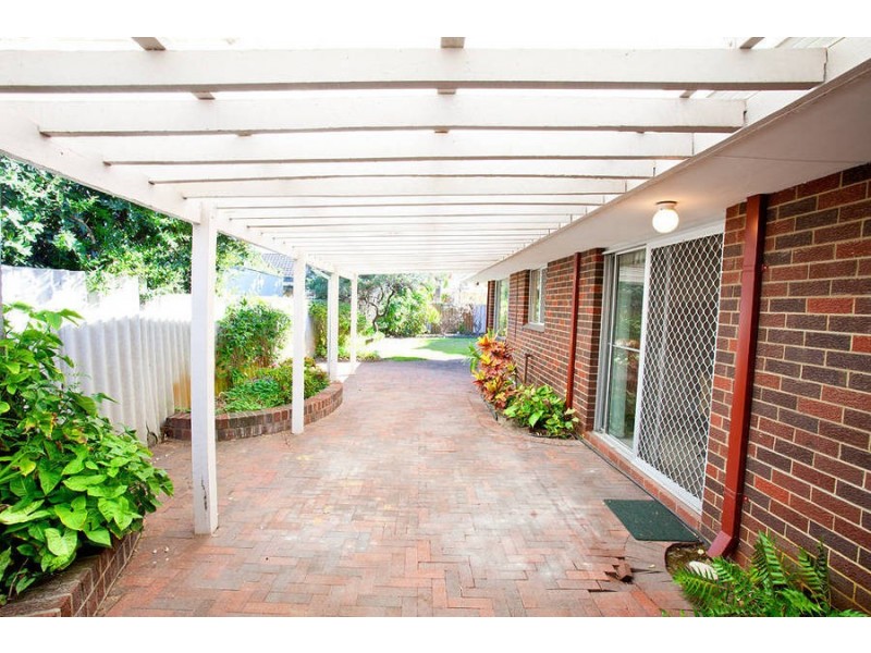 48a Hislop Rd, Attadale WA 6156