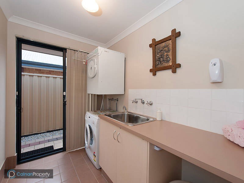 2/5 Gullima Court, Huntingdale WA 6110