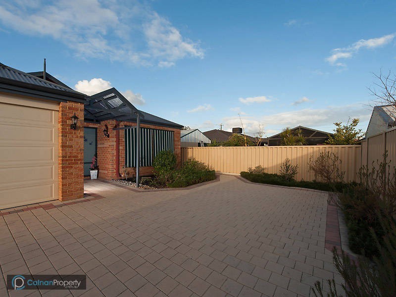 2/5 Gullima Court, Huntingdale WA 6110