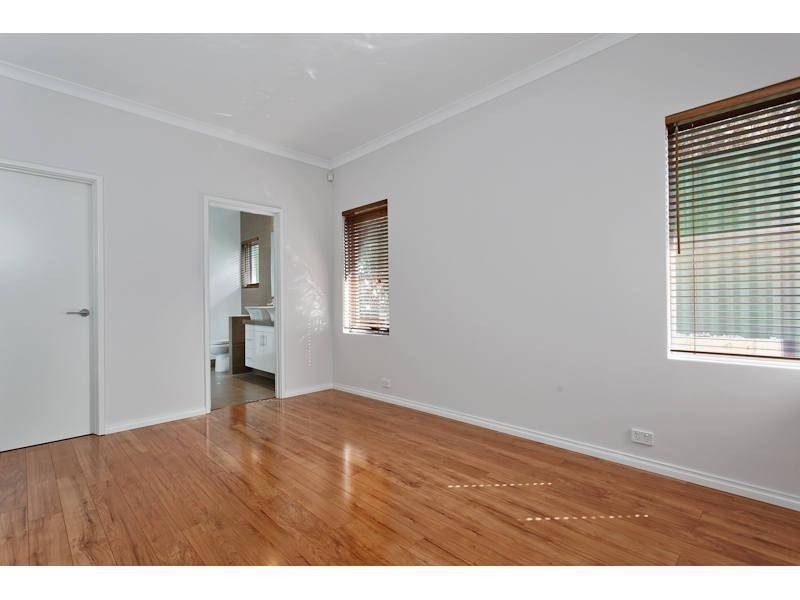 37 Bellairs Rd, Kardinya WA 6163