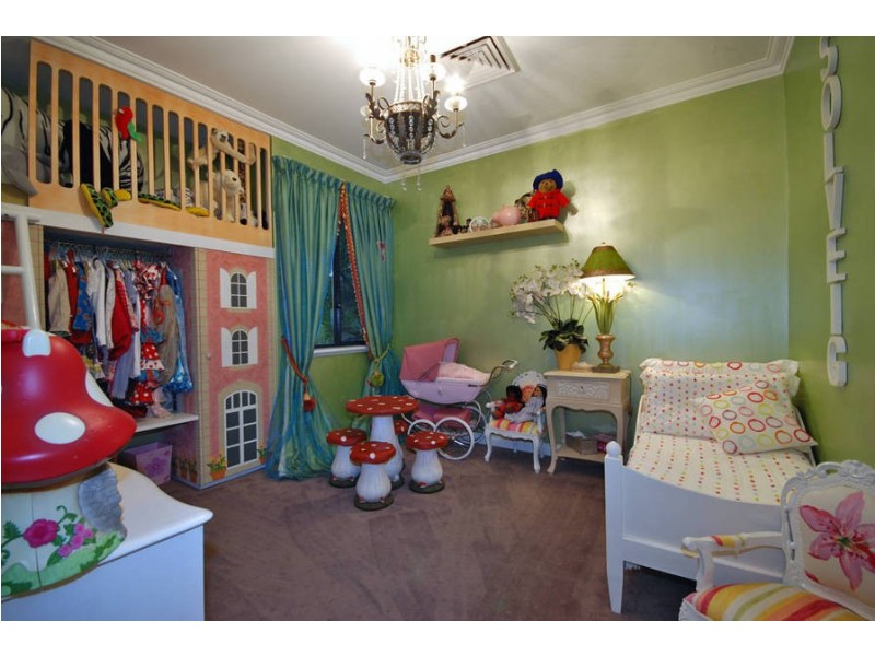 16a Matheson Rd, Applecross WA 6153