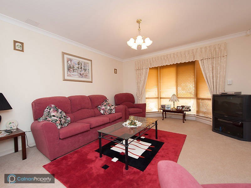 2/27 Justinian St, Palmyra WA 6157