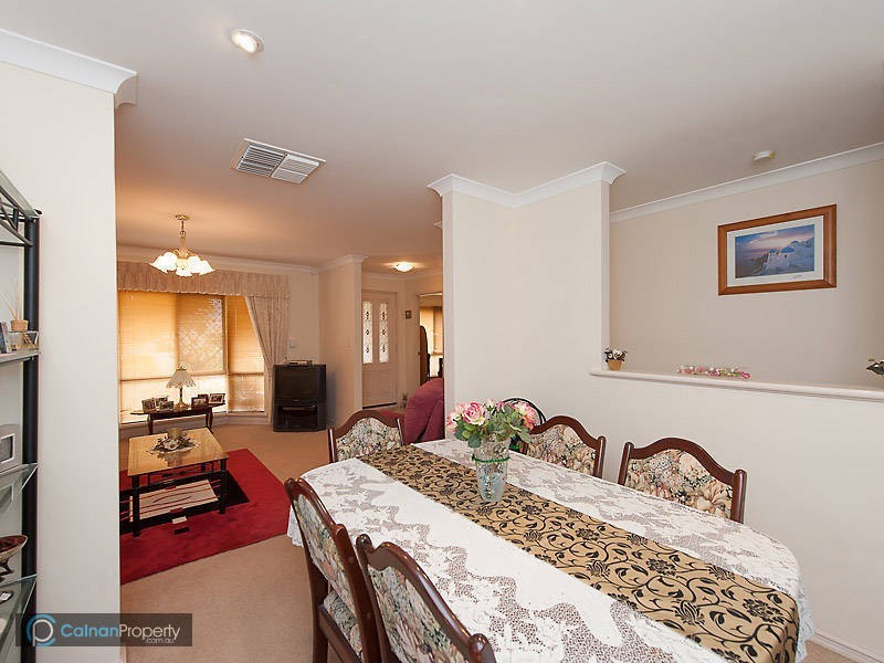 2/27 Justinian St, Palmyra WA 6157