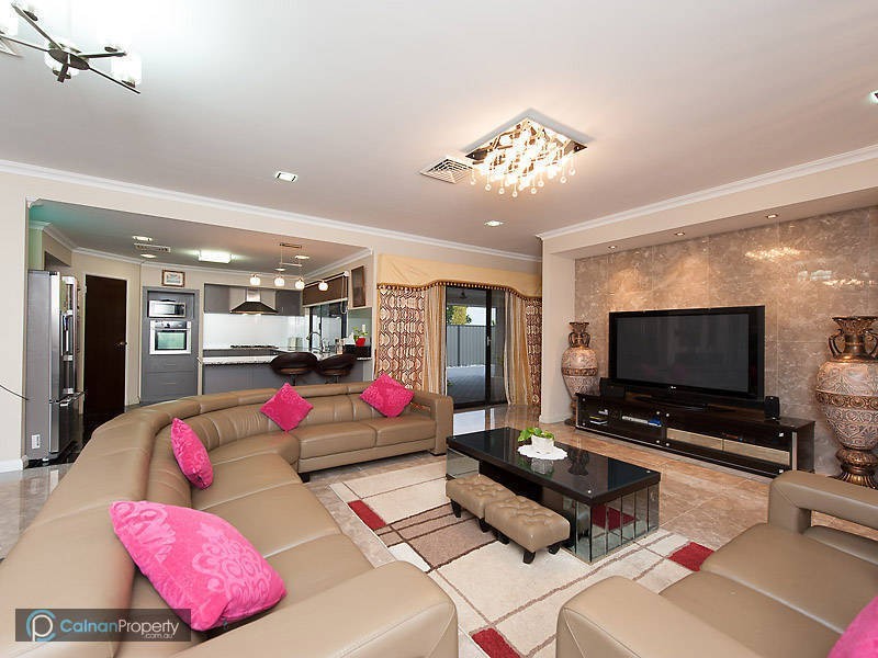 18 Marsengo Road, Bateman WA 6150