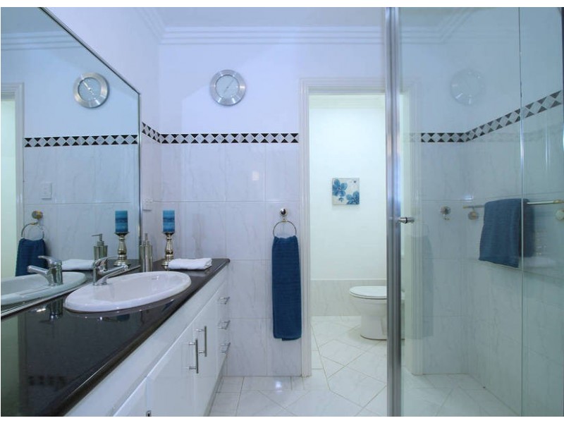 40 Warragoon Cres, Attadale WA 6156