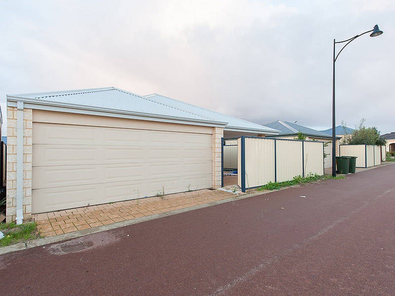 12 Vermillion Way, Success WA 6164