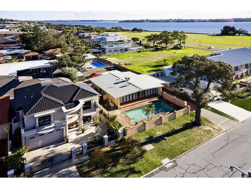 5  Ormond Rd, Attadale WA 6156