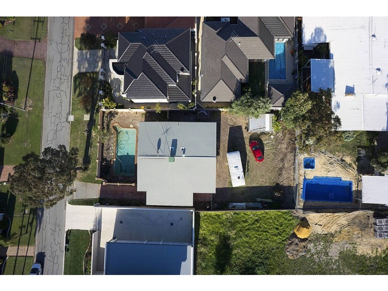 5  Ormond Rd, Attadale WA 6156