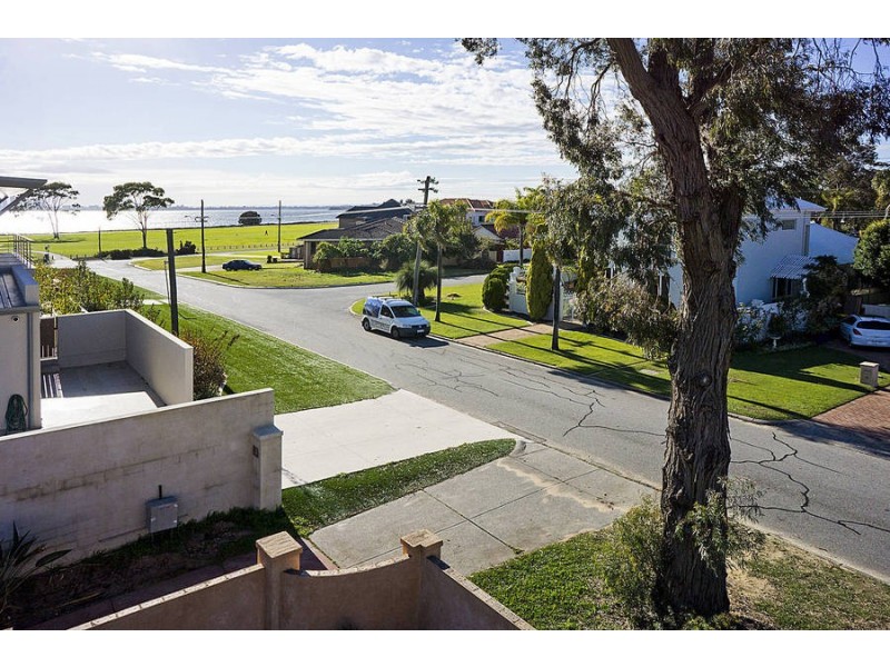 5  Ormond Rd, Attadale WA 6156