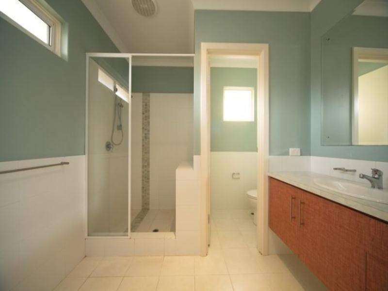 17 Olding Way, Melville WA 6156