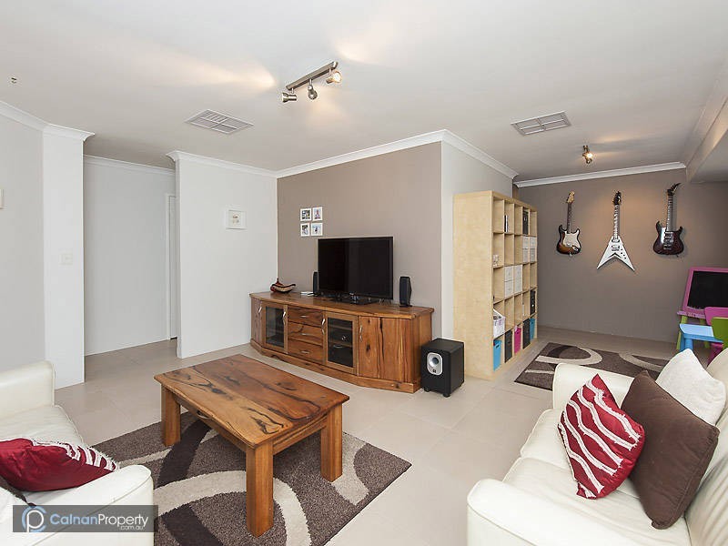 27 Brian Ave, Mount Pleasant WA 6153