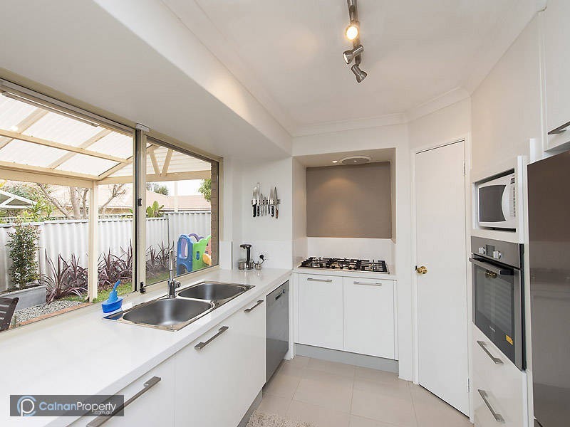 27 Brian Ave, Mount Pleasant WA 6153