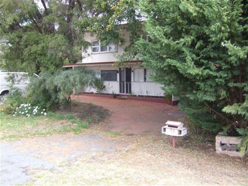 53 Wyeree Rd, Mandurah WA 6210