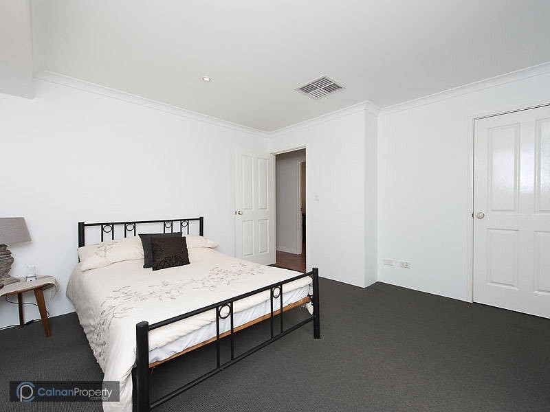 14 Riversdale Pass, Jandakot WA 6164