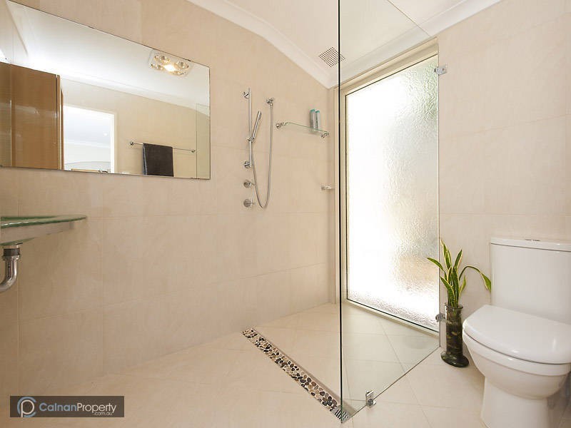 27 Broadhurst Crescent, Bateman WA 6150