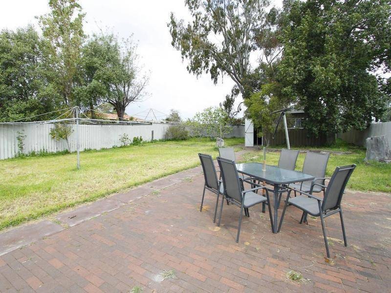 31 Scales Way, Spearwood WA 6163